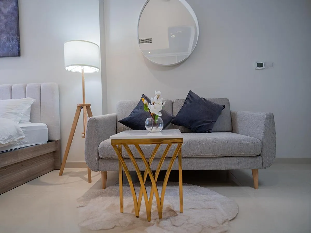 Apartment Dunya Tower Suite 2 Dubai United Arab Emirates